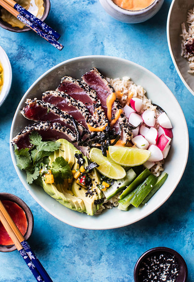 Super Easy Recipes for When You’re Snowed In: Spicy Brown Rice Seared Tuna Roll Bowl Recipe