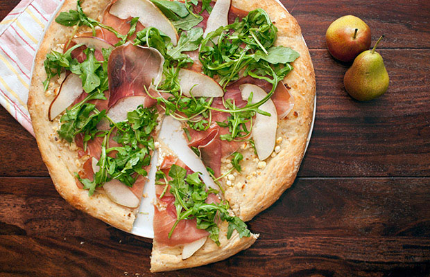 30-Minute Meals: Pear Prosciutto Pizza