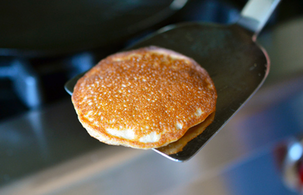 Paleo Pancake Recipes: Cinnamon and Coconut Pancakes Recipe