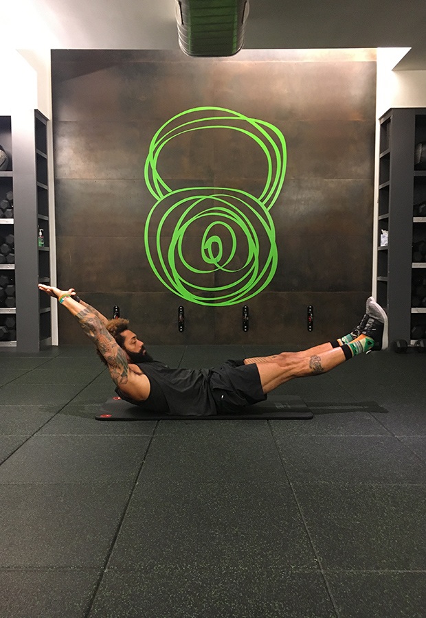 Moves to Master a Pull-Up: Hollow Hold